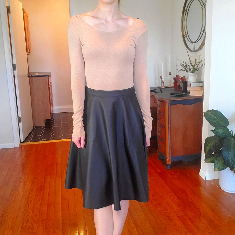 Leather skirt